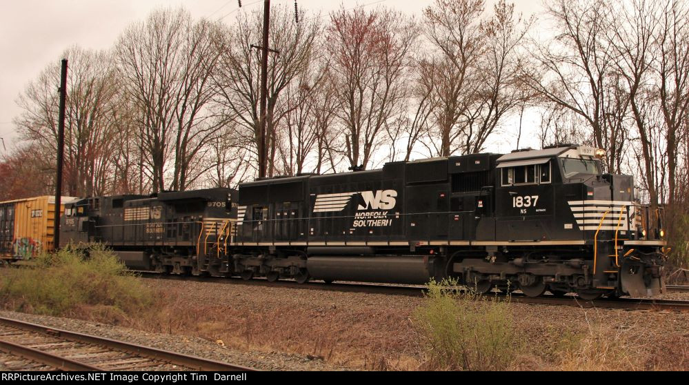 NS 1837 leads 14G.